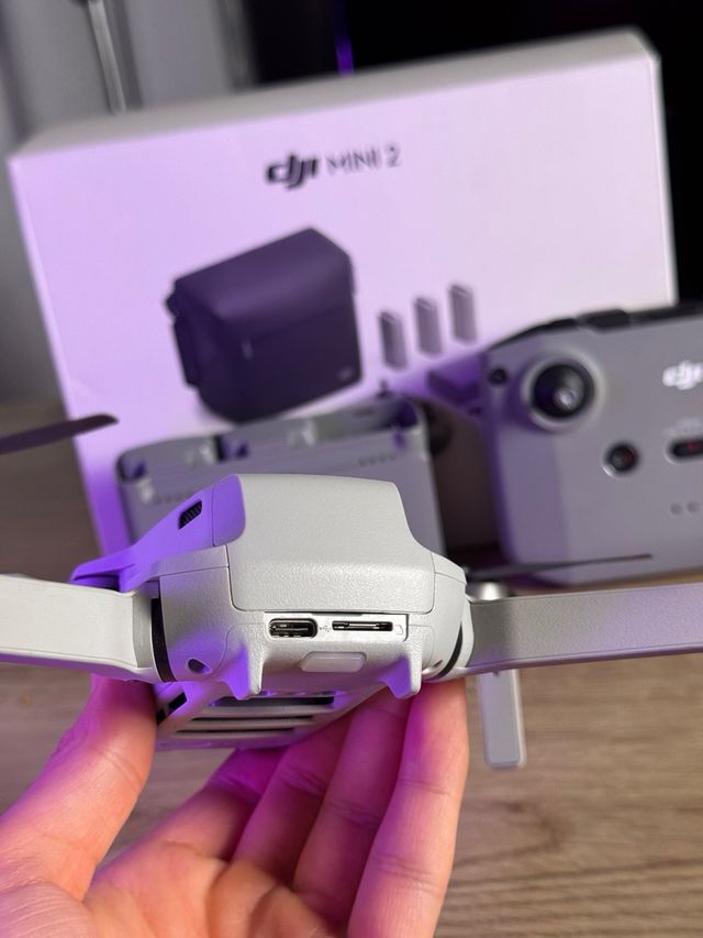 DJI Mini 2 Fly More Combo