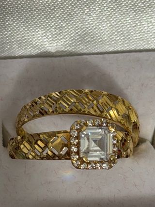 Anillos de oro 18K con circonitas