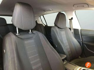 Peugeot 208 5P ALLURE 1.2L PureTech 81KW (110CV) S&S