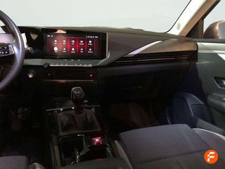 Opel Astra 1.2T XHT 96kW (130CV) Edition