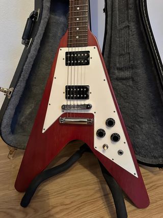 Gibson Flying V USA 2004 Cherry Faded