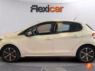 Peugeot 208 5P ALLURE 1.2L PureTech 81KW (110CV) S&S