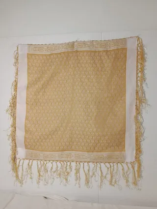 BONITO PAÑUELO TIPO SEDA INDUMENTARIA TRADICIONAL