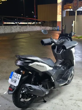 Yamaha NMAX 2025.