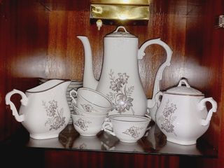 Serviço de Chá Vista Alegre com fio de ouro - 27 P