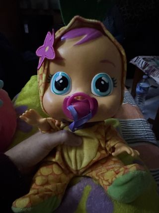Muñeca Bebé Llorón con Pijama