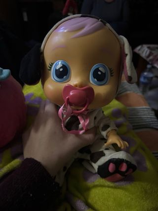 Muñeca Bebé Llorón con Pijama