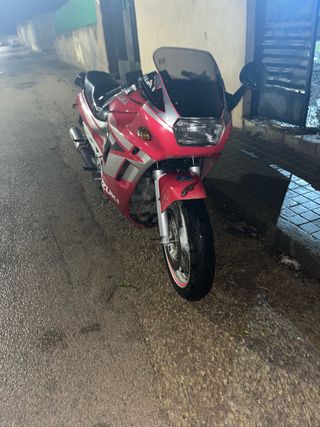 vendo o cambio Suzuki GSX 750F