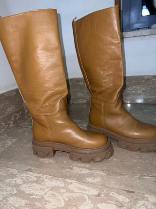 Stivali alti ecopelle caramello