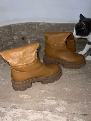 Stivali alti ecopelle caramello