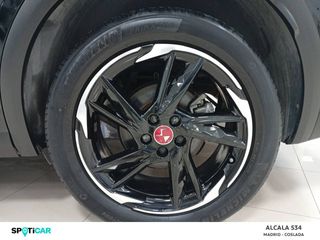 DS DS 7  PureTech 96kW (130CV) Auto. PERF.LINE Performance Line