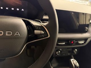 SKODA VARIOS 1.0 TSI 85KW DSG SELECTION 115 5P