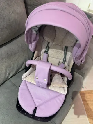 Carrito de bebé Junama rosa con capazo