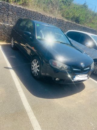 Nissan Almera 2005