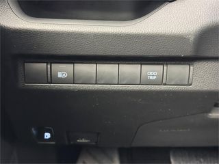 TOYOTA RAV4 - MY24 ADVANCE 5P 220H e-CVT (4x2)