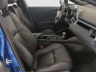 TOYOTA Toyota C-HR 5P Advance 180H e-CVT