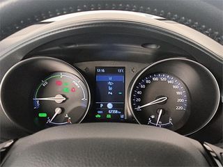TOYOTA Toyota C-HR 5P Advance 180H e-CVT