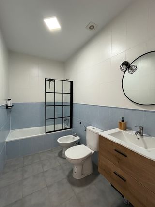 Casa adosada 5 habitaciones nueva