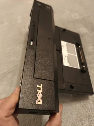 Docking Station Dell K09A – Buen estado