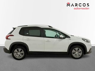 Peugeot 2008 Signature PureTech 110 S&S 6 Vel. MAN