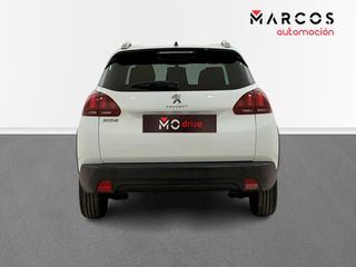 Peugeot 2008 Signature PureTech 110 S&S 6 Vel. MAN