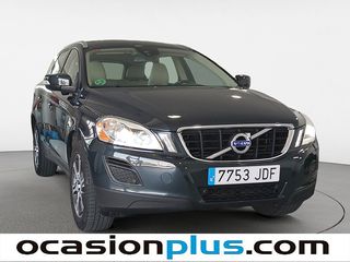 Volvo XC60 T5 Momentum Auto 180 kW (245 CV)