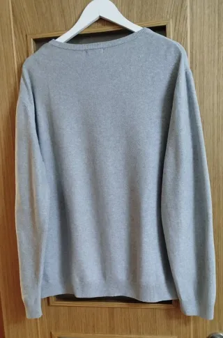 Jersey de punto gris, hombre. Talla XL.
