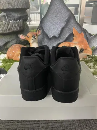 Nike Air Force 1 Low '07 Nero Taglia 36-45