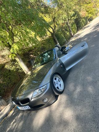 BMW Z4 2004