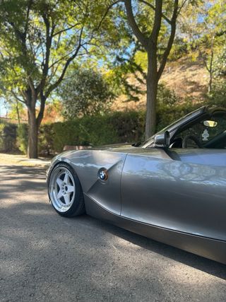 BMW Z4 2004