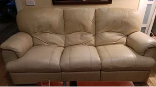 Sofá relax de piel beige