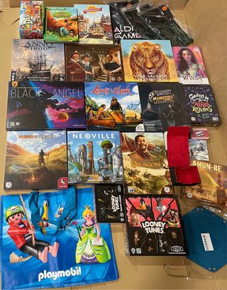 Gran lote juegos y más: PVPaprox. sup a 435 x 250€