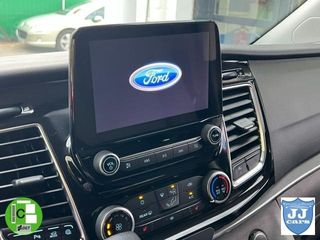 FORD Tourneo Custom Titanium 2.0 TDCi 136 kW (185 CV) Aut.