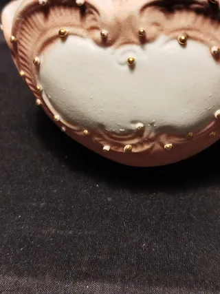 Antica acquasantiera angelo e agnello