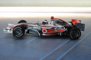 Vodafone McLaren Mercedes, F. Alonso. Superslot. Coche Slot.