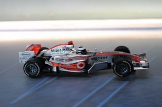 Vodafone McLaren Mercedes, F. Alonso. Superslot. Coche Slot.