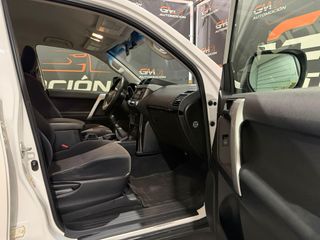 TOYOTA Land Cruiser 2.8 D-4D GX