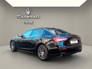 Maserati Ghibli 3.0 V6 BT 330CV RWD