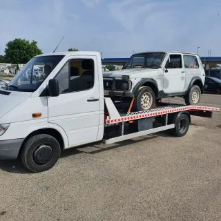 Servicio de grua portacoches 659858245 economica