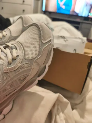 Zapatillas Asics Gel NYC Gris/Blanco