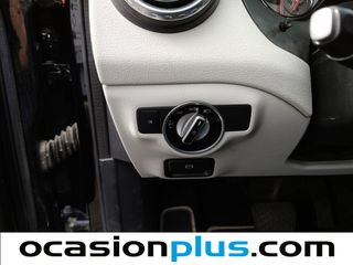 Mercedes-Benz GLA 200 d Style 100 kW (136 CV)