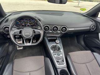 Audi TT 2015