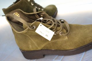 Botines con cordones piel verde. Talla 40. Nuevos.