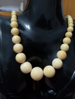 Collana perle materiale nobile