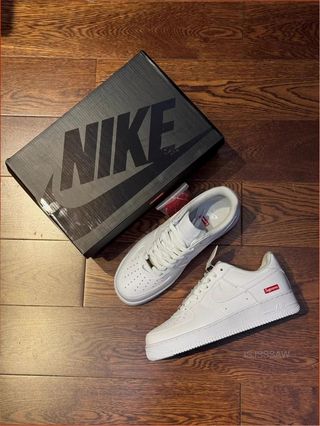 Nike Air Force 1 Supreme Taglia 39