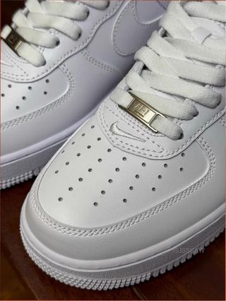 Nike Air Force 1 Supreme Taglia 39