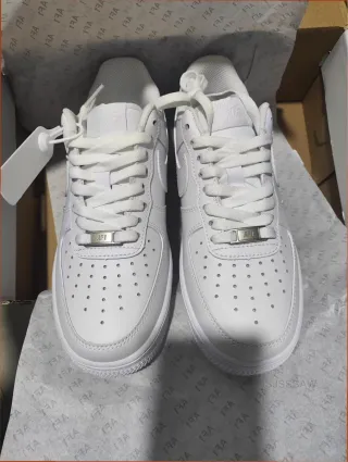 Nike Air Force 1 Taglia 43 Bianche