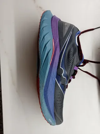 Zapatillas running Saucony Endorphin Speed 4