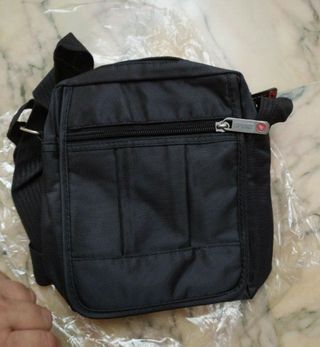 Borsa nuova tracolla regolabile ideale x lavoro