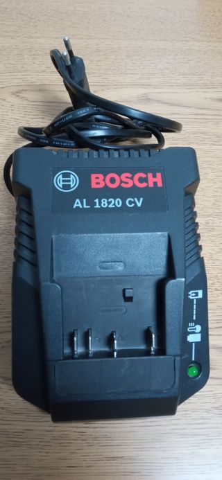 Cargador Bosch AL 1820 CV